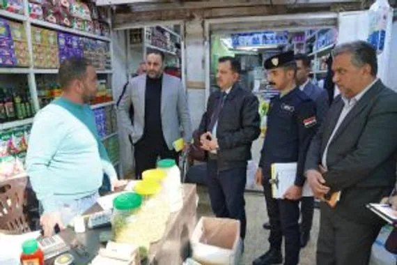 حملة رقابية على الأسواق وتوزيع سلة غذائية جديدة