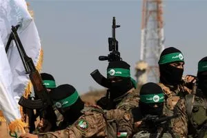 تفاصيل جديدة عن نزع سلاح حماس ما مصير الصواريخ والبنادق