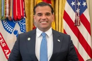 لا أحد فوق القانون سفايا أموال الفساد العراقية استخدمت لشراء عقارات وجنسيات أجنبية