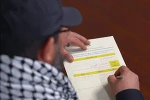 استمارات تطوع و سلاح عقائدي مرحلة الجهاد تربك حسابات العراق لليوم الـ13 من الحرب