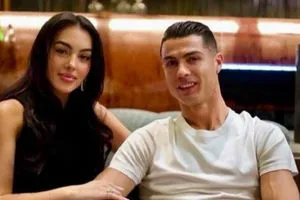 سيدة حياتي رسالة مؤثرة من رونالدو إلى جورجينا في عيد ميلادها