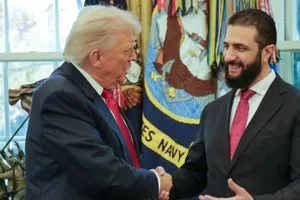 ترمب يعلن إجراء محادثة رائعة مع الشرع شفق نيوز