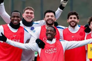 صور المران الختامي لباريس لمباراة نيوكاسل يونايتد