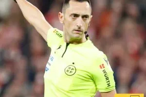 أرقام خاصة بحكم مباراة يوفنتوس وموناكو