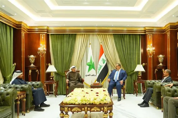 السامرائي والسفير الكويتي يؤكدان دعم مسارات التعاون الإقليمي