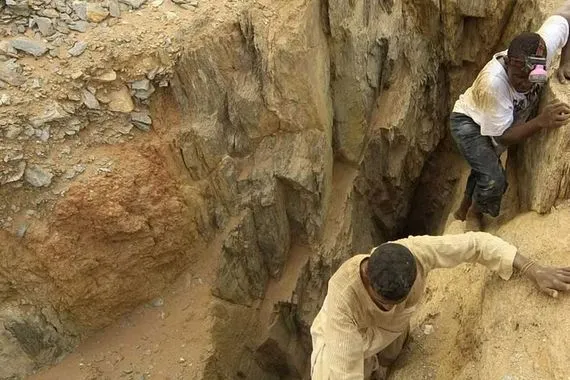 السودان 19 قتيلاً ومصاباً في انهيار منجم ذهب شفق نيوز