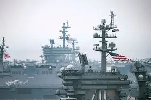 خبير أمريكي لـ شفق نيوز تحركات واشنطن العسكرية تهدف لتغيير النظام في إيران شفق نيوز