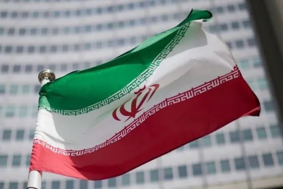 طهران تحذر واشنطن وتؤكد جاهزيتها لرد غير مسبوق