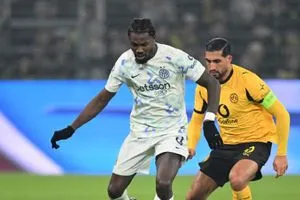 إحصائيات نصف ساعة من مباراة إنتر ميلان وبوروسيا دورتموند