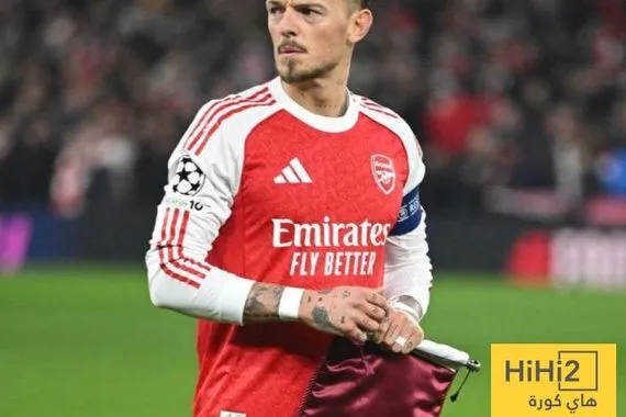 أرقام بن وايت أمام كايرات